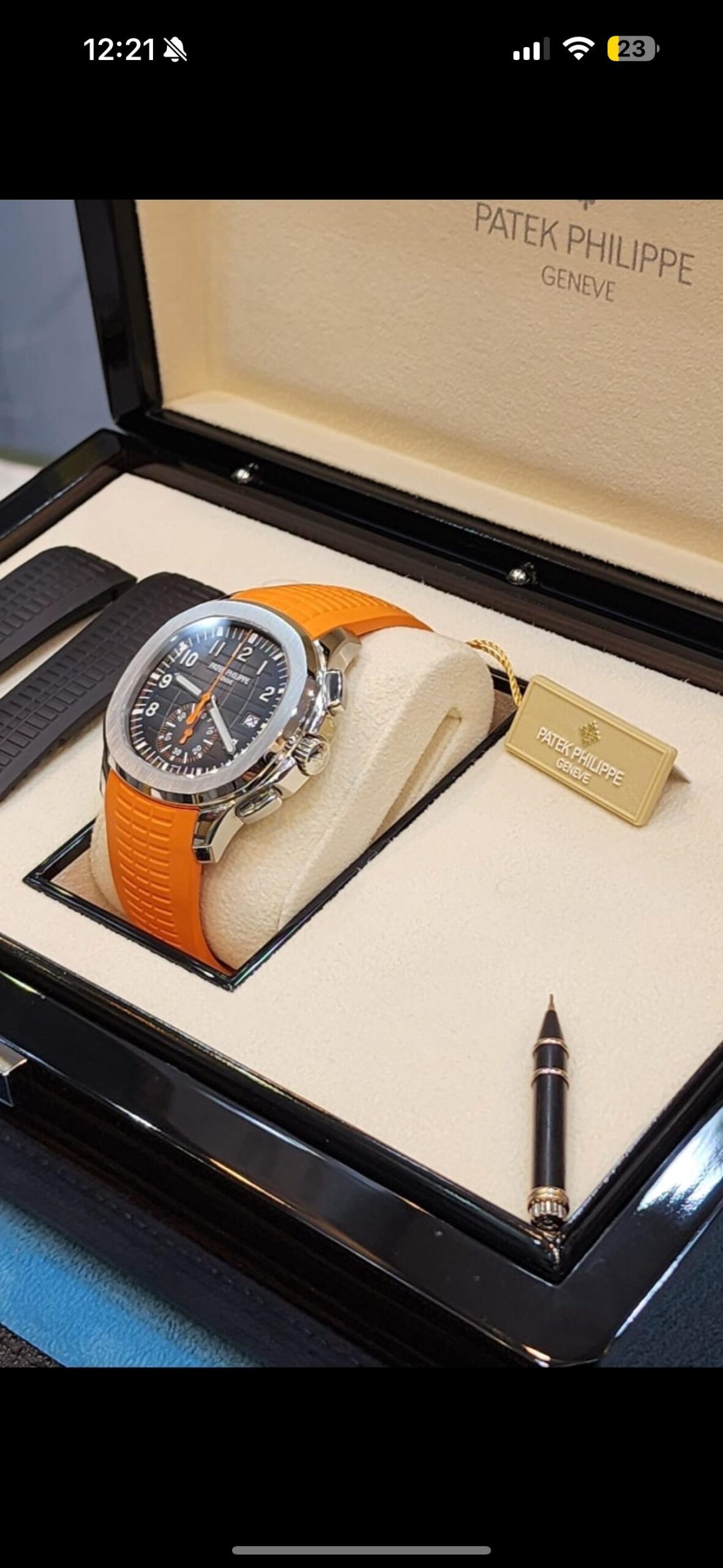 Patek Philippe Aquanaut 5968A-001 - Chronograph with Orange & Black Straps