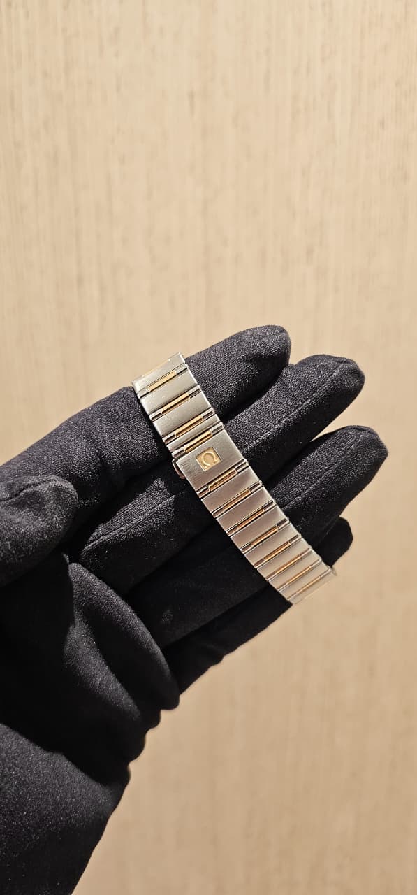 Omega Constellation "Manhattan" Quartz Ladies Watch White Dial – Ref. 1382.30.00