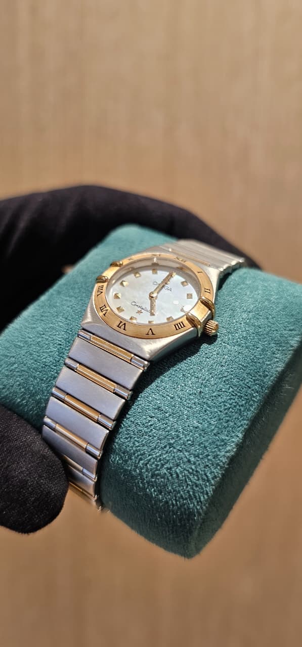 Omega Constellation "Manhattan" Quartz Ladies Watch White Dial – Ref. 1382.30.00